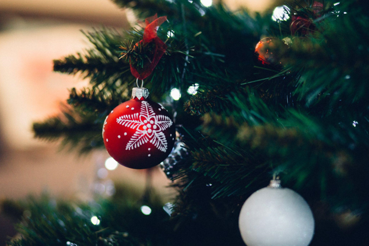 Why Artificial Christmas Trees are Perfect for Winter Sports Lovers